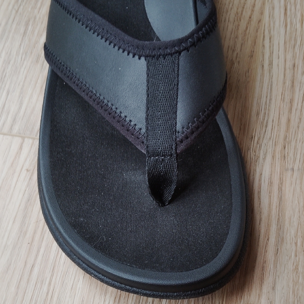 ABEO Black Women's Leather Maddie Flip-Flops - Picture 9 of 12
